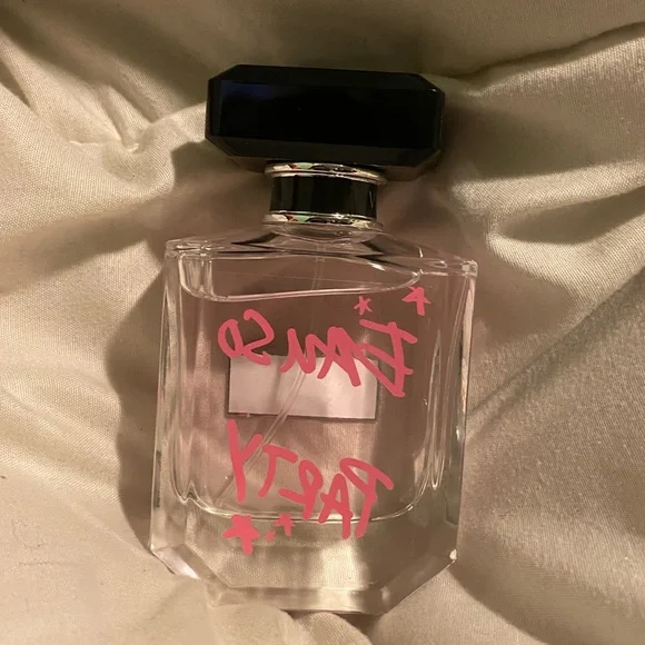 Victoria’s Secret Eau So Party